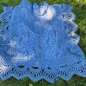 Blue lace cropped top BNWOT